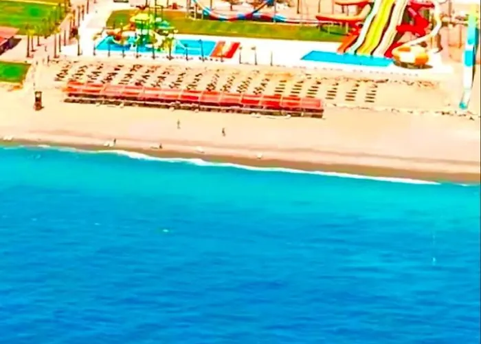 Hotel Casa Fora & 5*