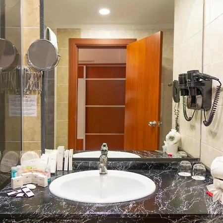Casa Fora & 5*